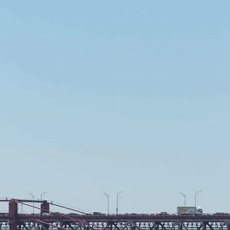 Near River 호텔 리스본